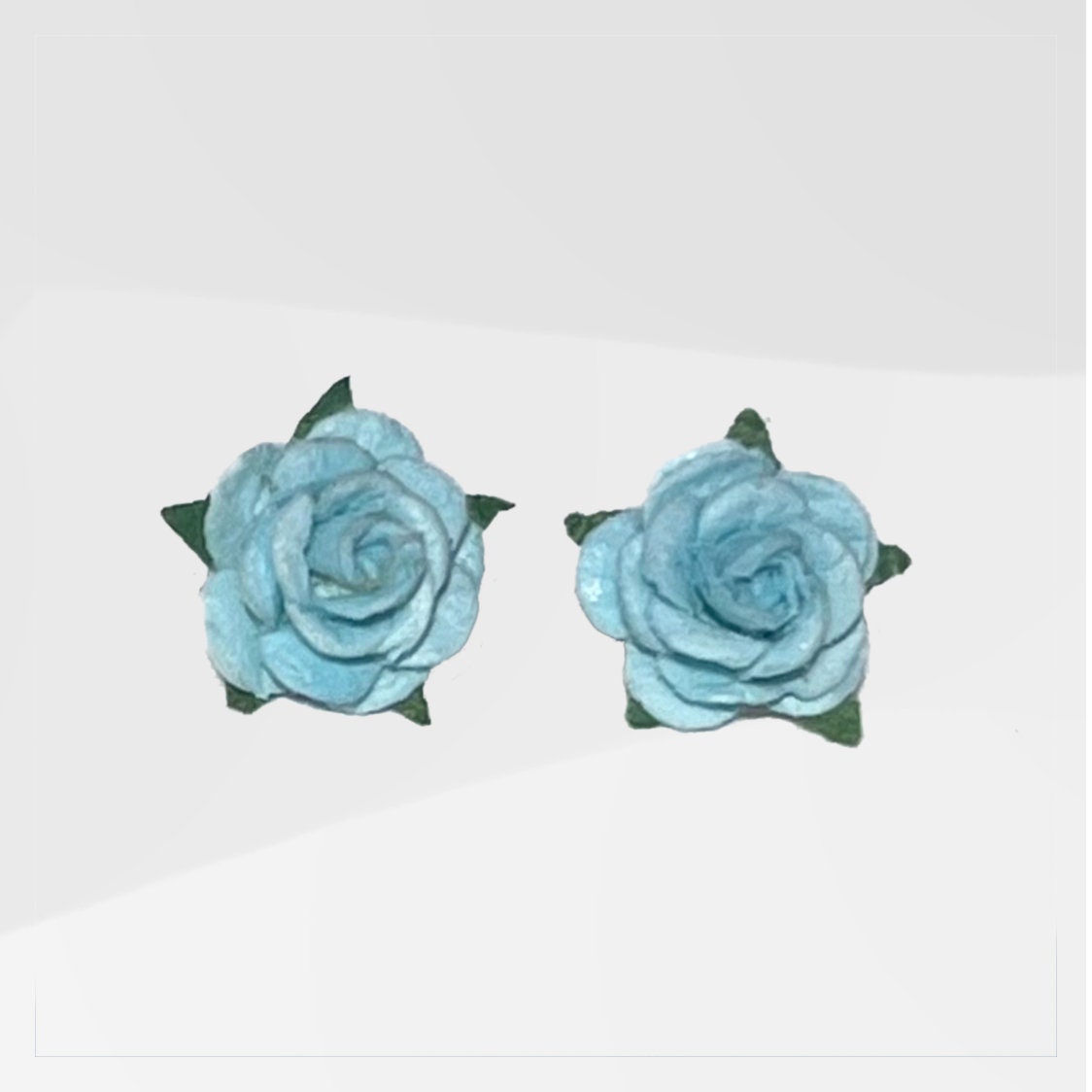 Classic Rose Small -  Aquamarine