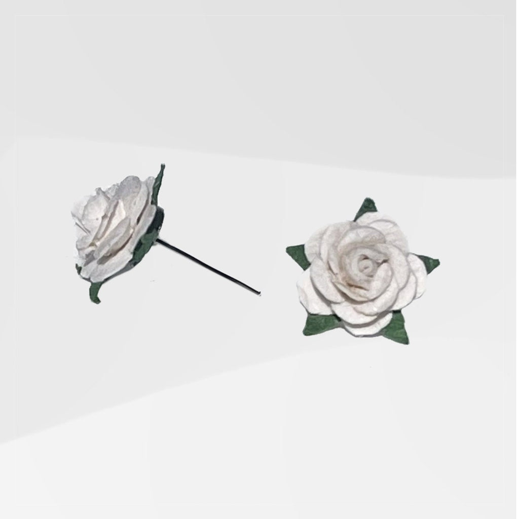 Classic Rose Small - White