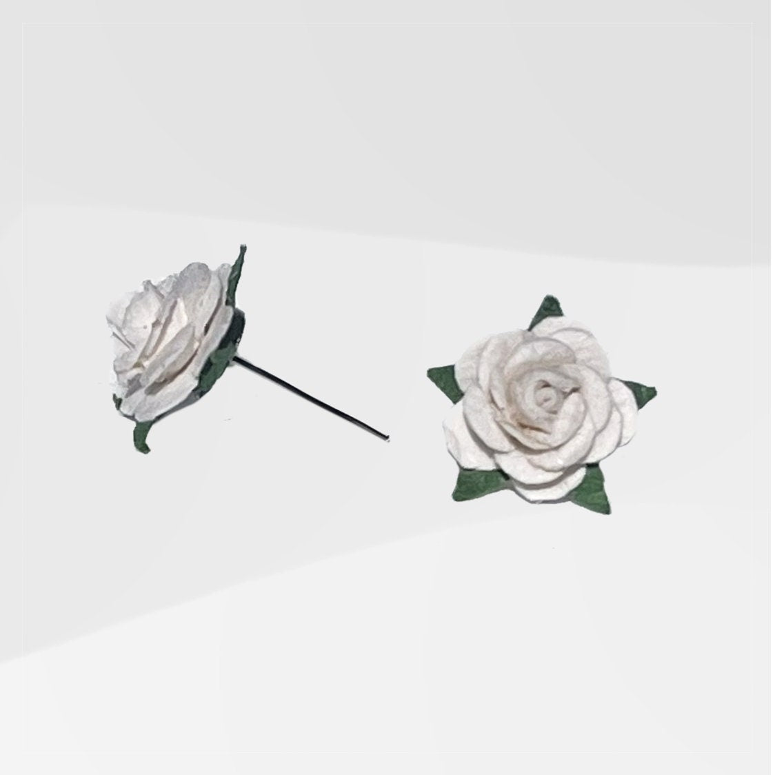 Classic Rose Small - White