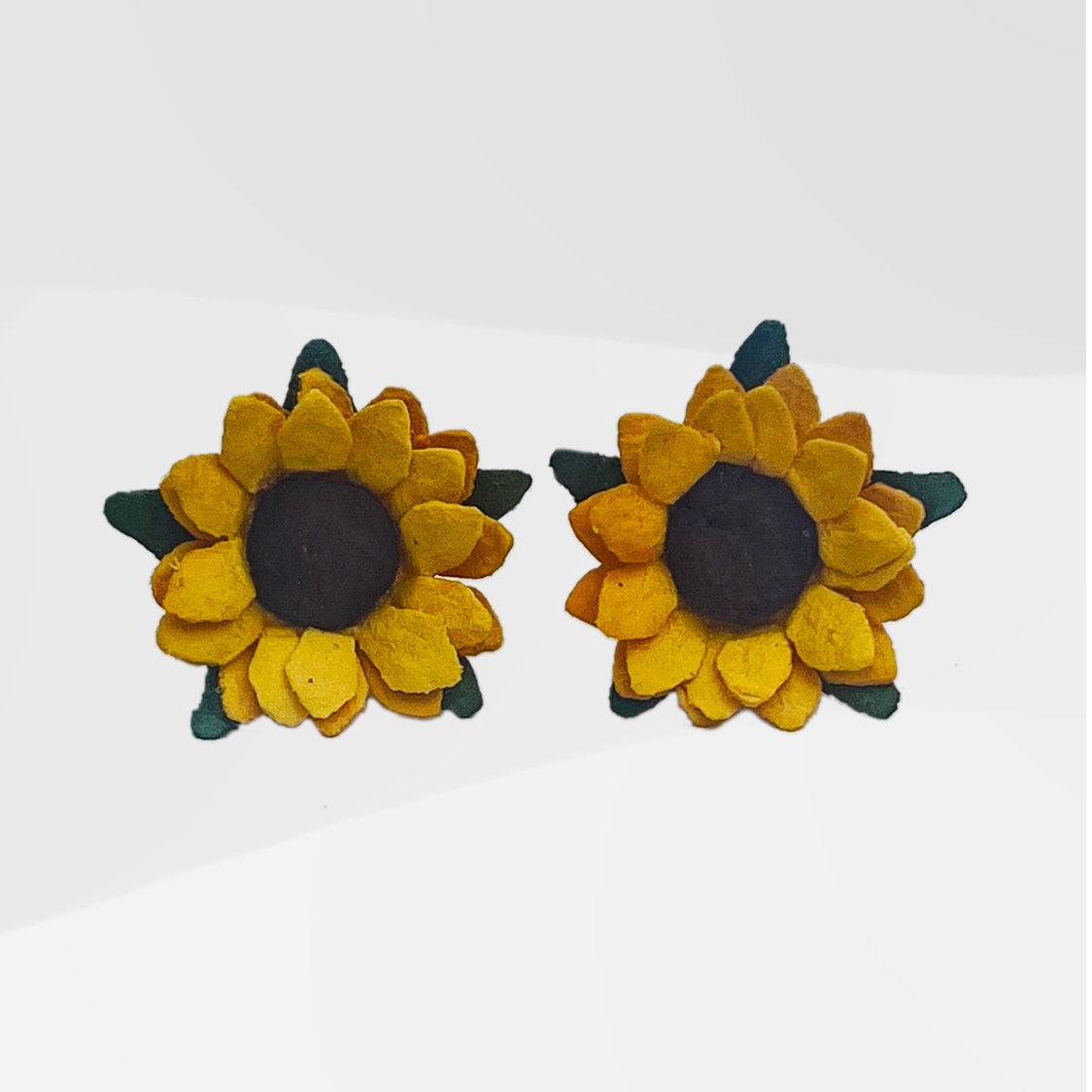 Classic Sunflower Medium - Yellow