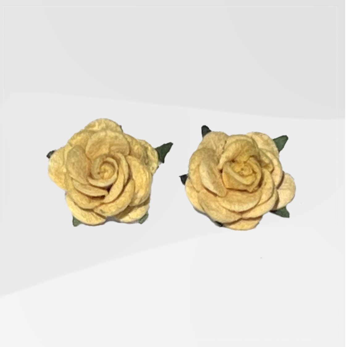 Classic Rose Small - Yellow