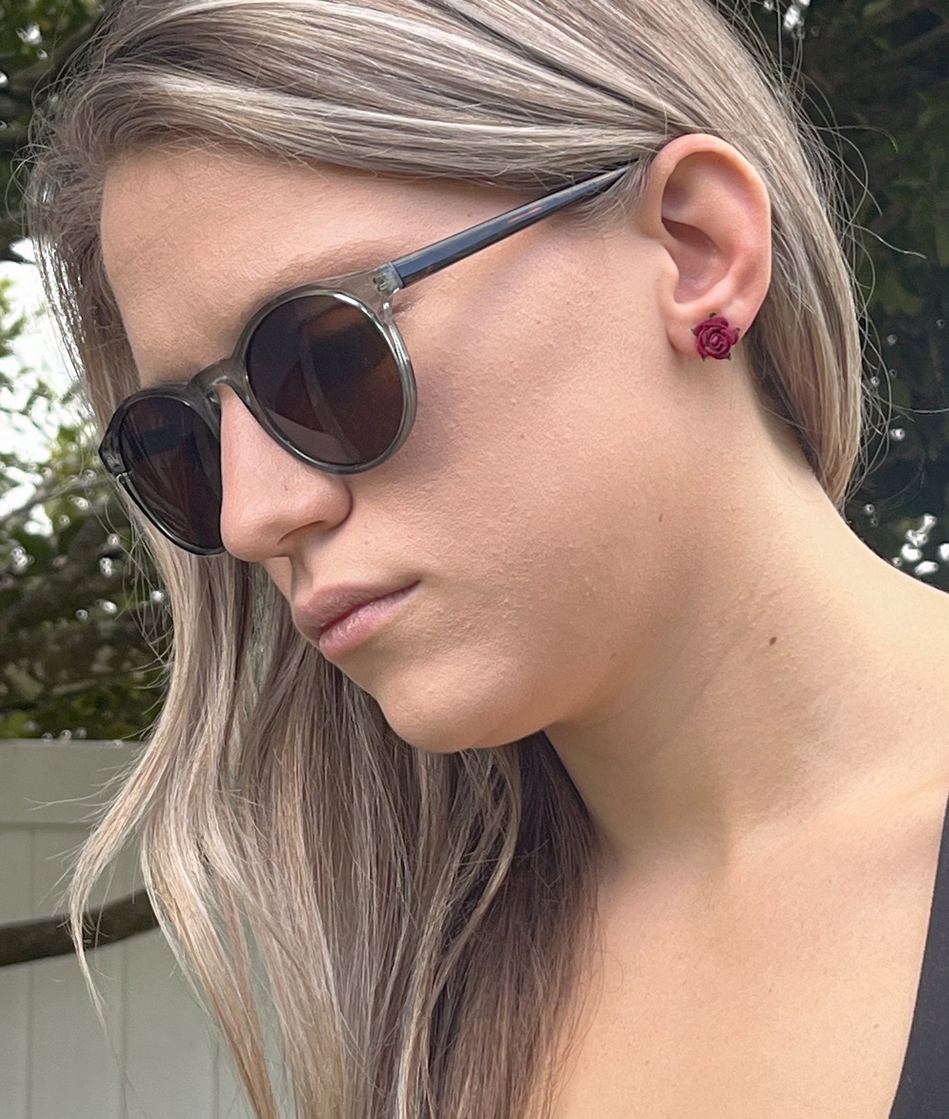 Classic Rose Small - Burgundy