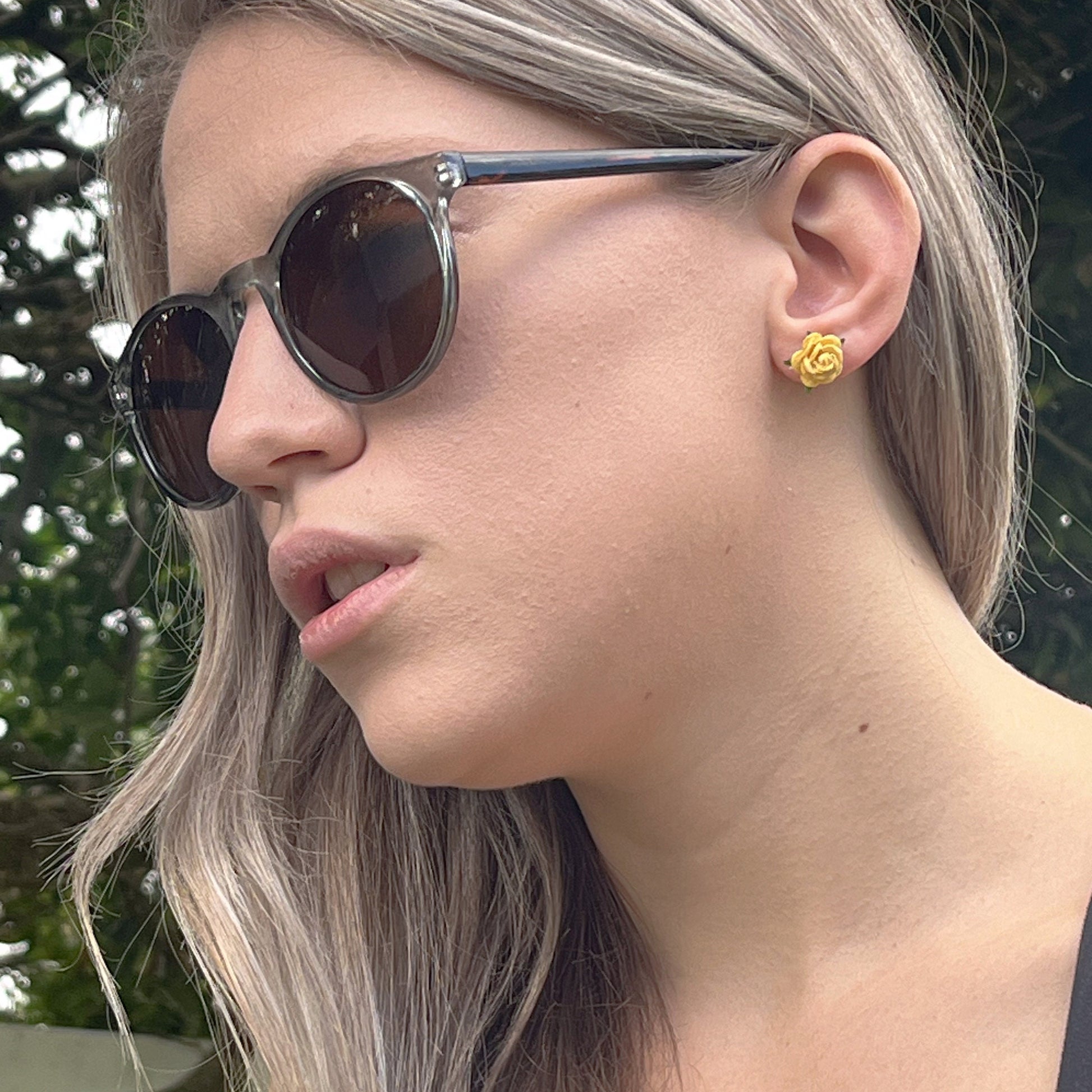Classic Rose Small - Yellow