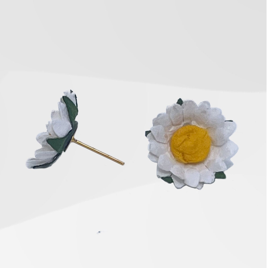 Classic Daisy - White