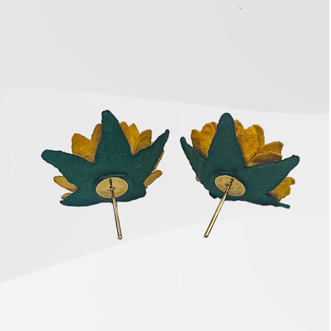 Classic Sunflower Medium - Yellow