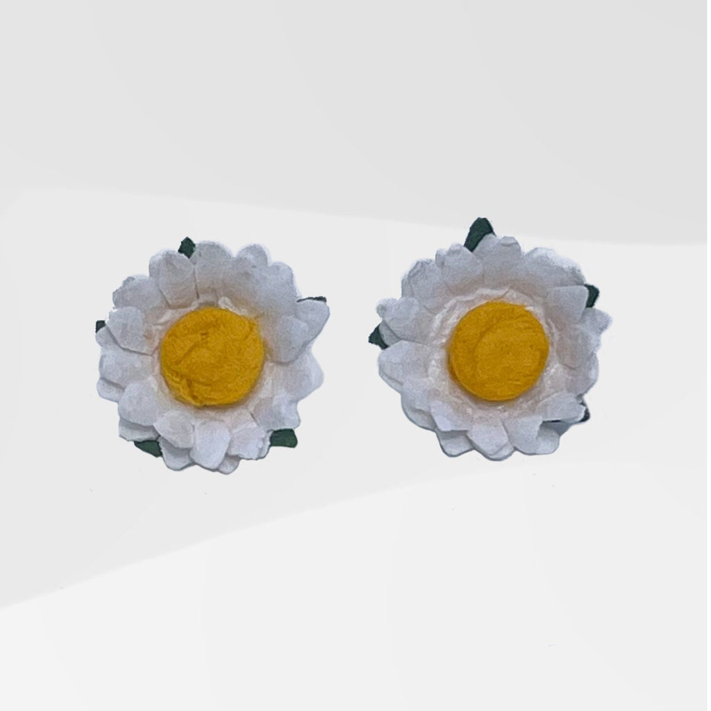Classic Daisy - White