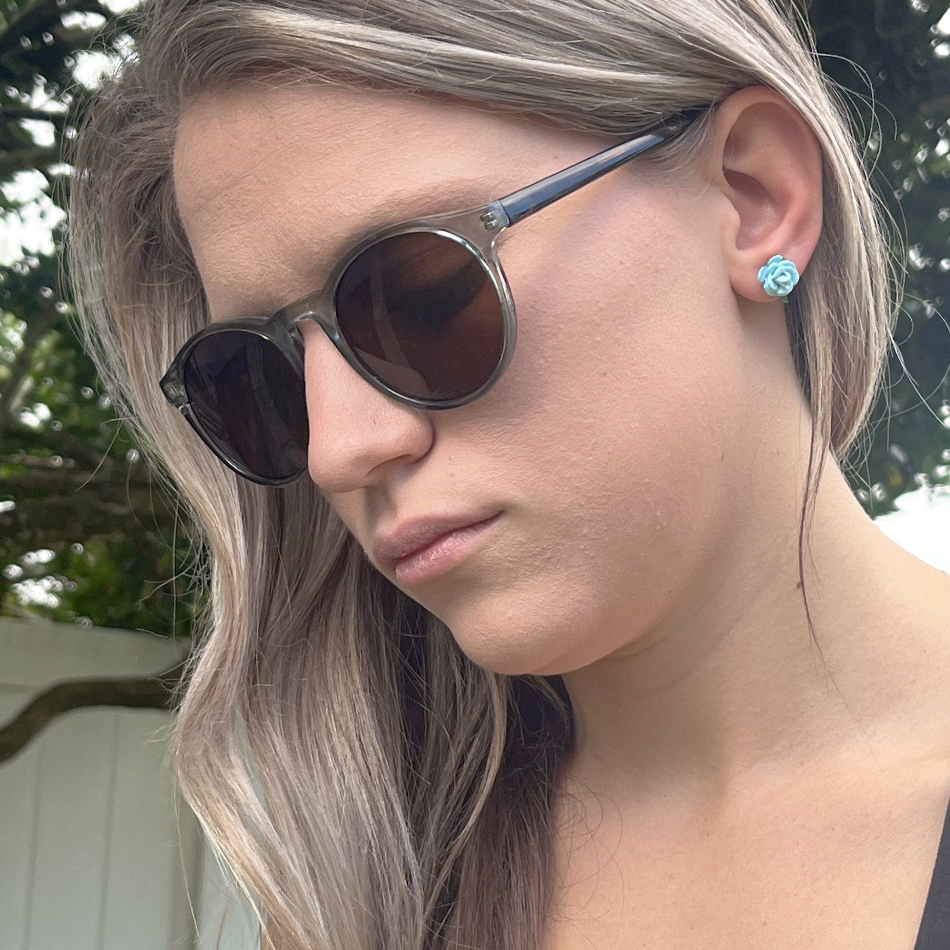 Classic Rose Small -  Aquamarine